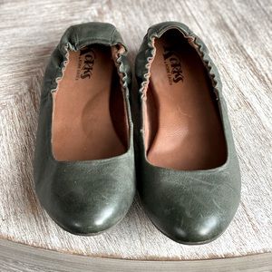 Dark Green Genuine Leather Korks Flats